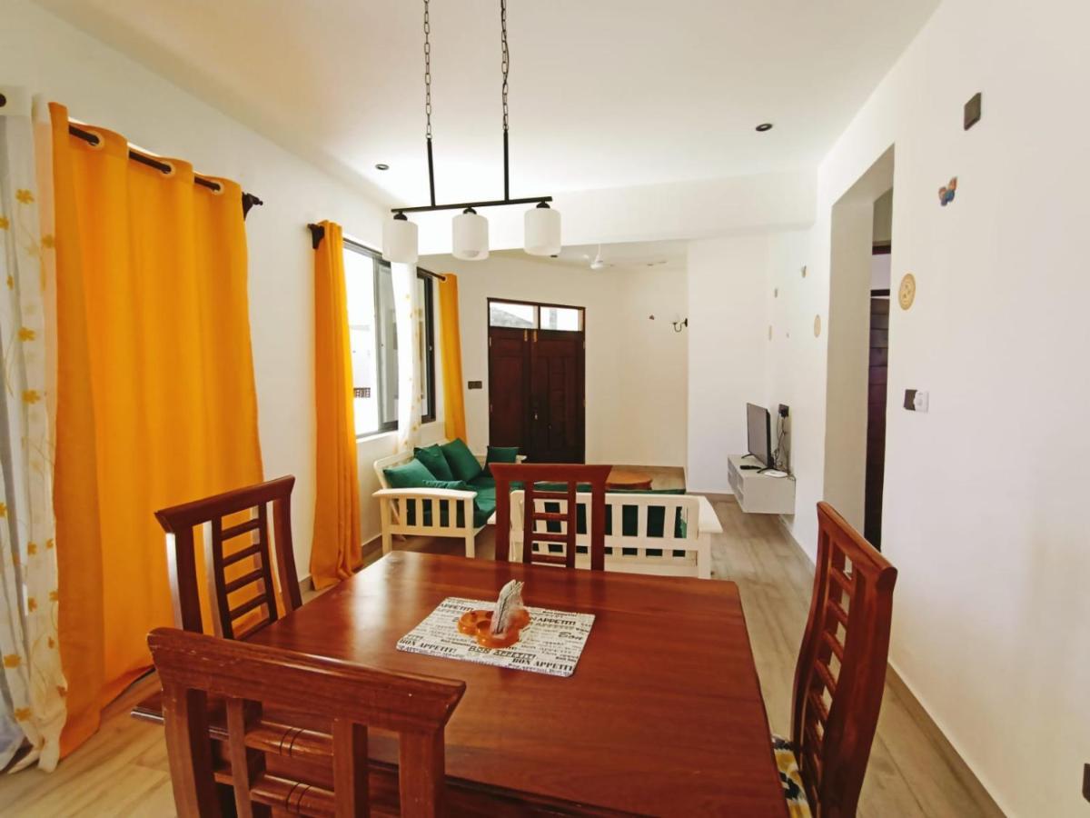 V-szameitat Homes, Kongo River Apartment